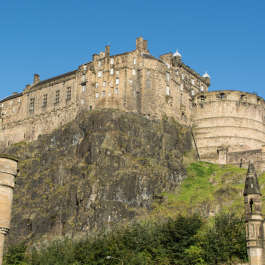 Oct 5 - Edinburgh Tour and Castle